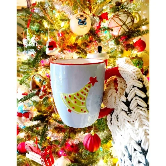 Ceramic 3D holiday coffee mug 🎄 - Picture 1 of 6